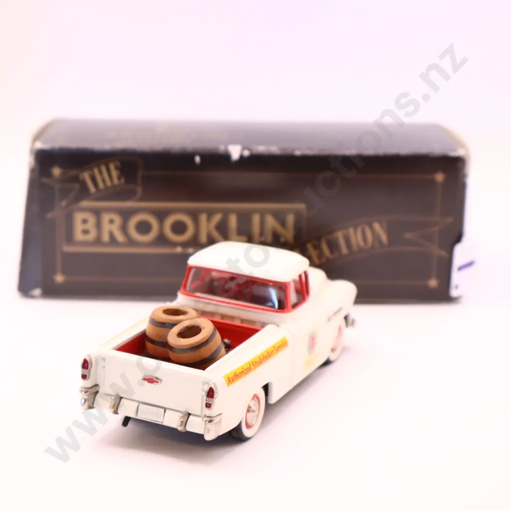 1/43 Brooklin Models   1955   Chevrolet Cameo Image 1++