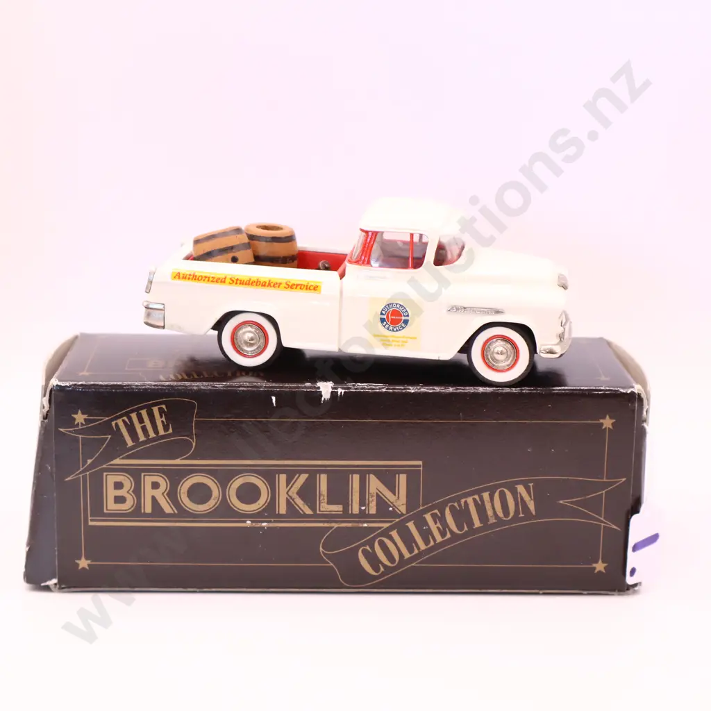 1/43 Brooklin Models   1955   Chevrolet Cameo Image 1++