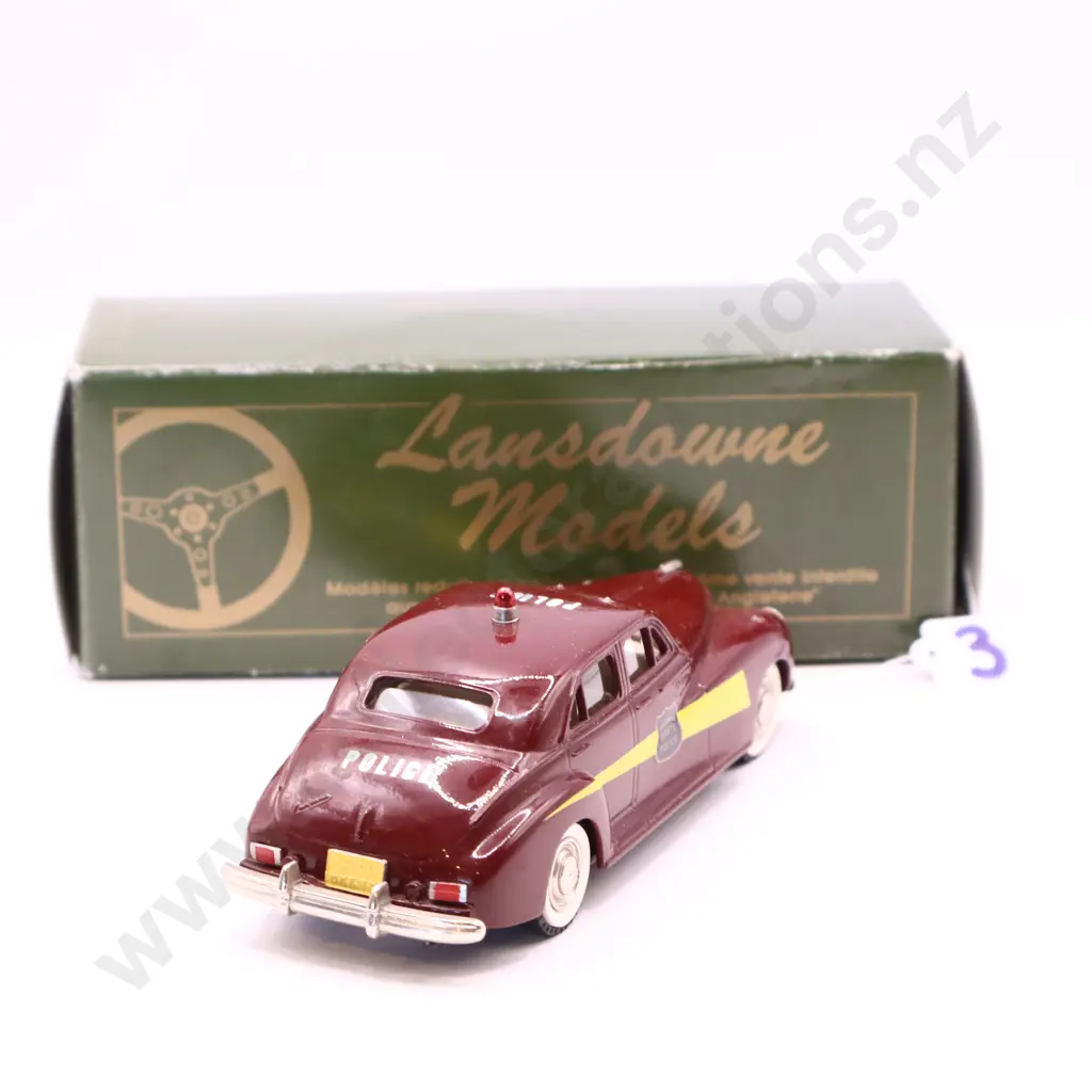 1/43 Lansdowne Models  1941 Packard Clipper   Image 1++