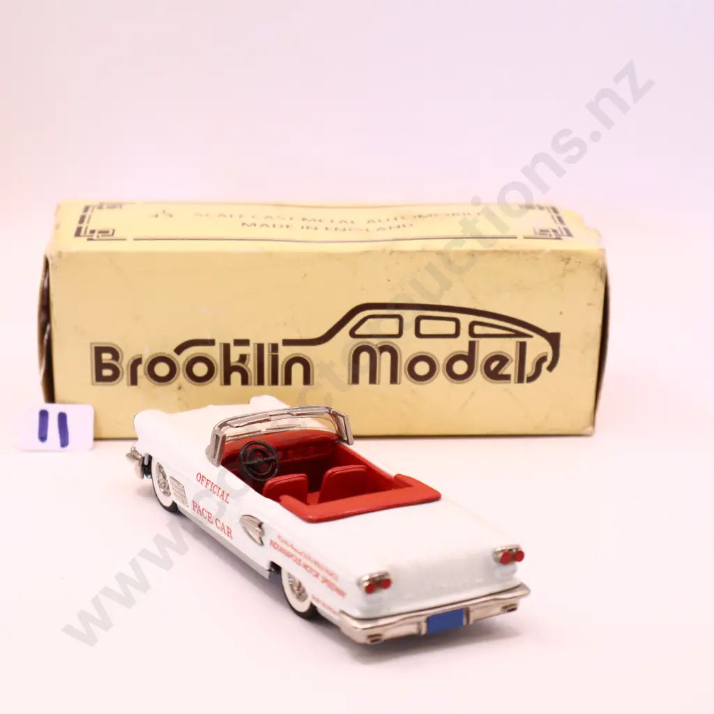 1/43 Brooklin Models  1958  Pontiac Bonneville  Image 1++
