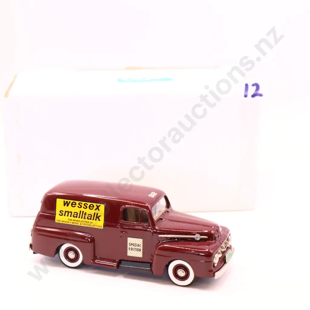 1/43 Brooklin Models 1952  Ford Panel Delivery  Image 1++