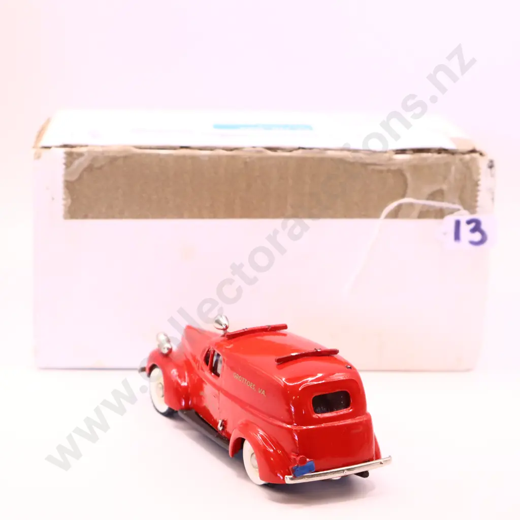 1/43 Brooklin Models 1940  Ford Sedan Delivery  Image 1++