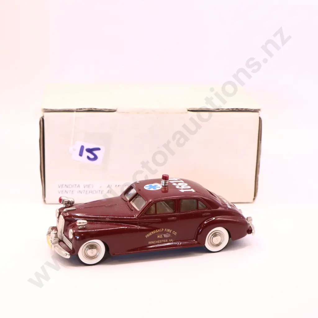 1/43 Brooklin Models 1941  Packard Clipper  Image 1++