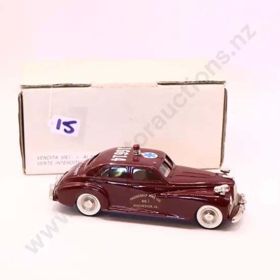 1/43 Brooklin Models 1941  Packard Clipper 