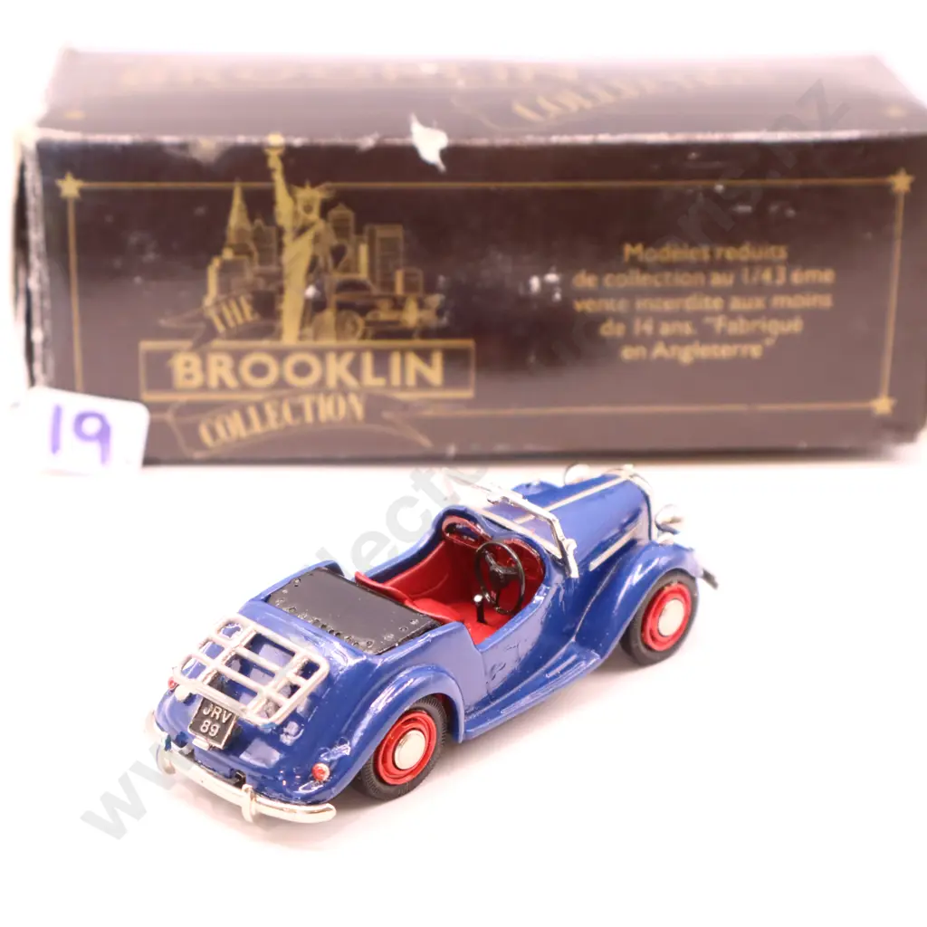 1/43 Lansdowne Models 1954 Singer Roadster Image 1++