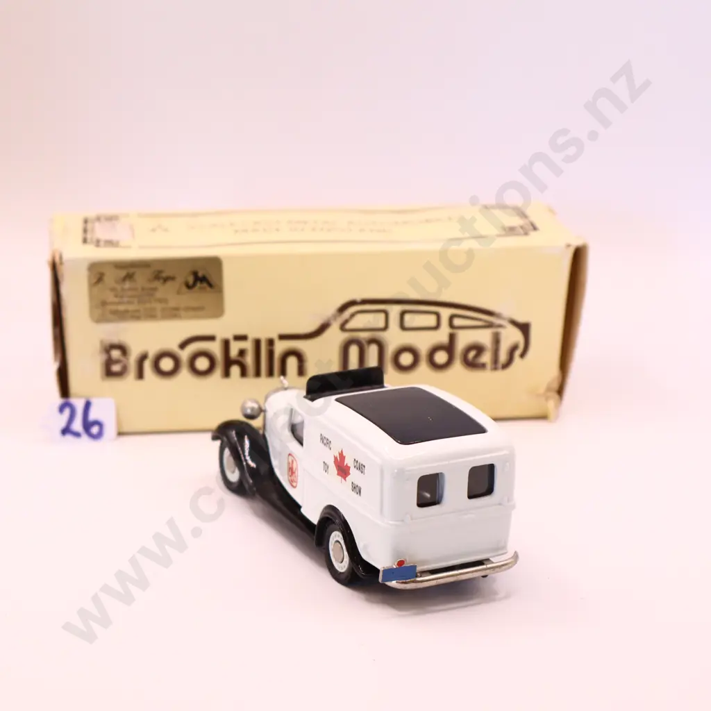 1/43 Brooklin Models 1935 Dodge Van  Image 1++