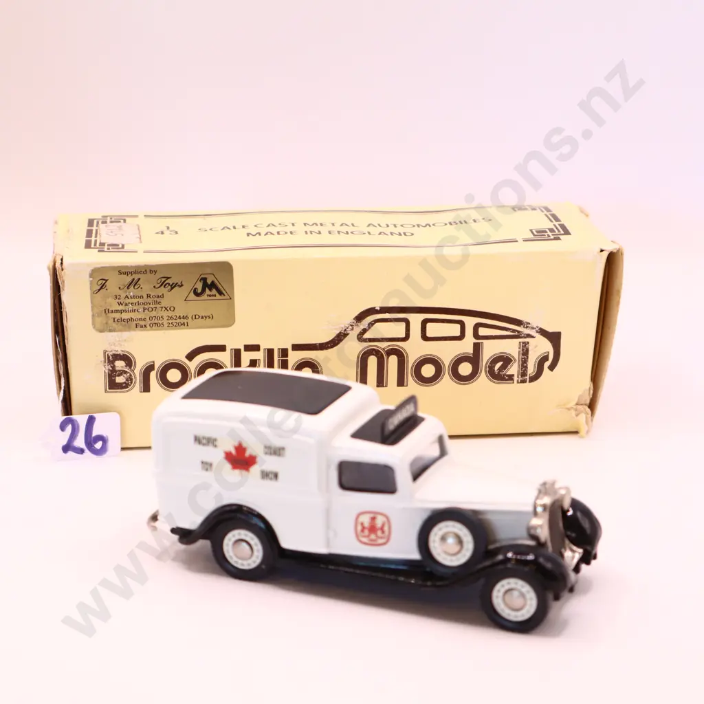 1/43 Brooklin Models 1935 Dodge Van  Image 1++