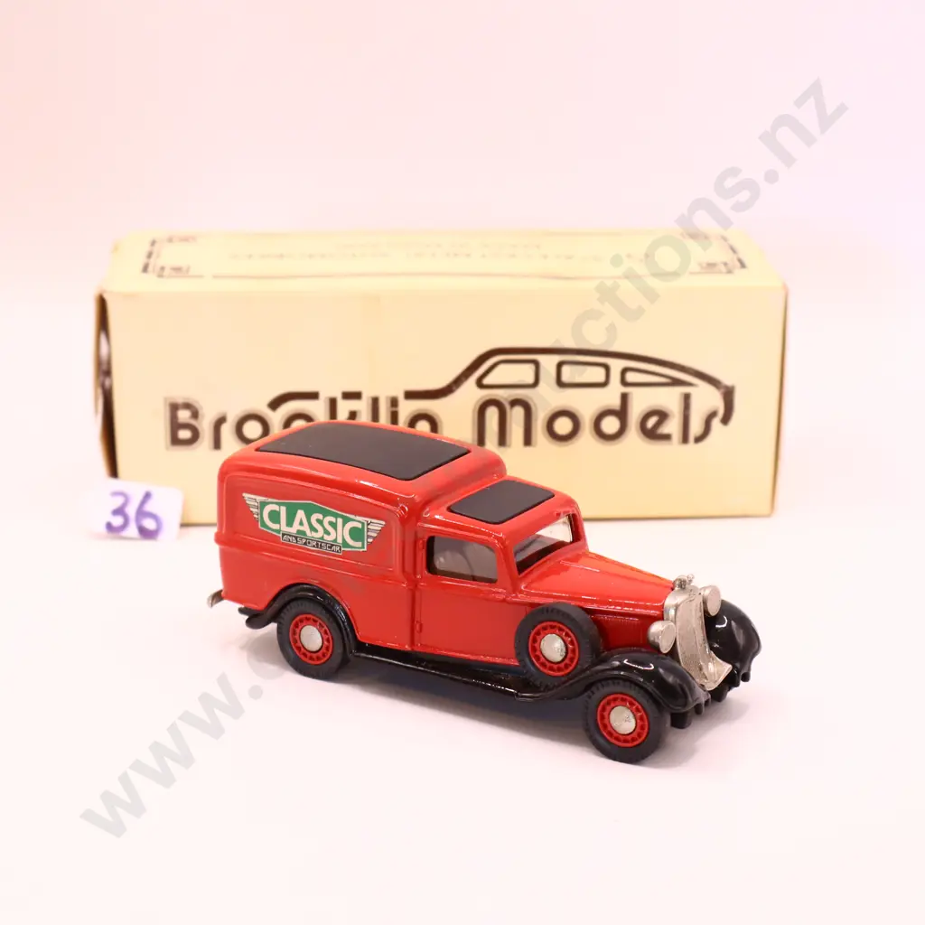 1/43 Brooklin Models   1935   Dodge van Image 1++