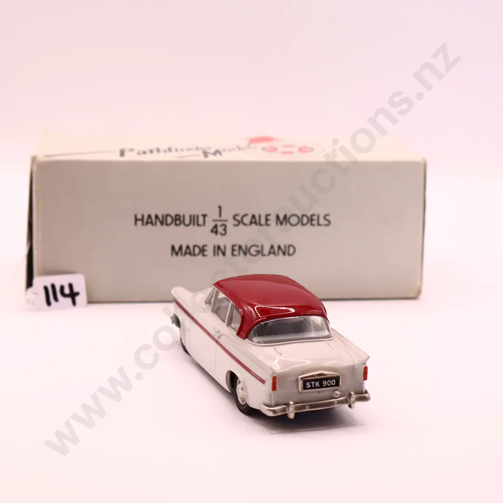 1/43  Pathfinder 1962 Sunbeam Rapier  Image 1++