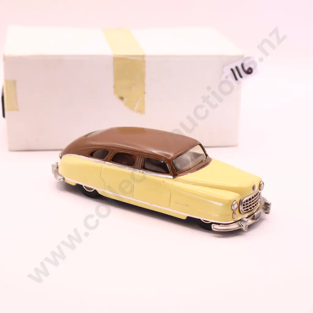 1/43   Skyline models  1950  Nash  Statesman  Image 1++