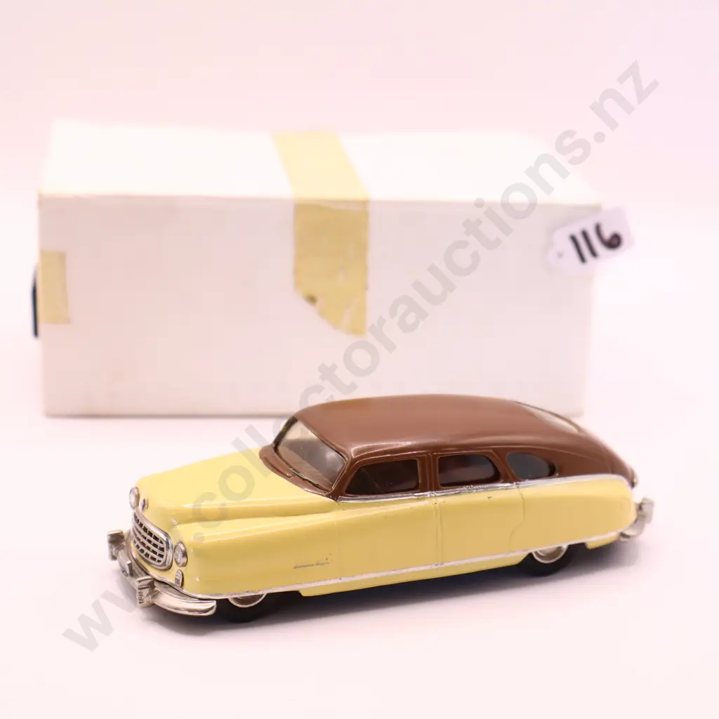 1/43   Skyline models  1950  Nash  Statesman  Image 1++
