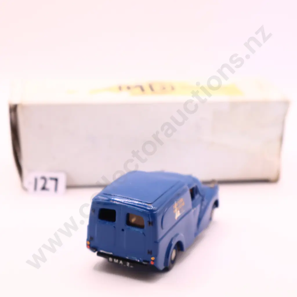 K & R Replicas  Marque one models  Morris 1000  NY World fair Image 1++