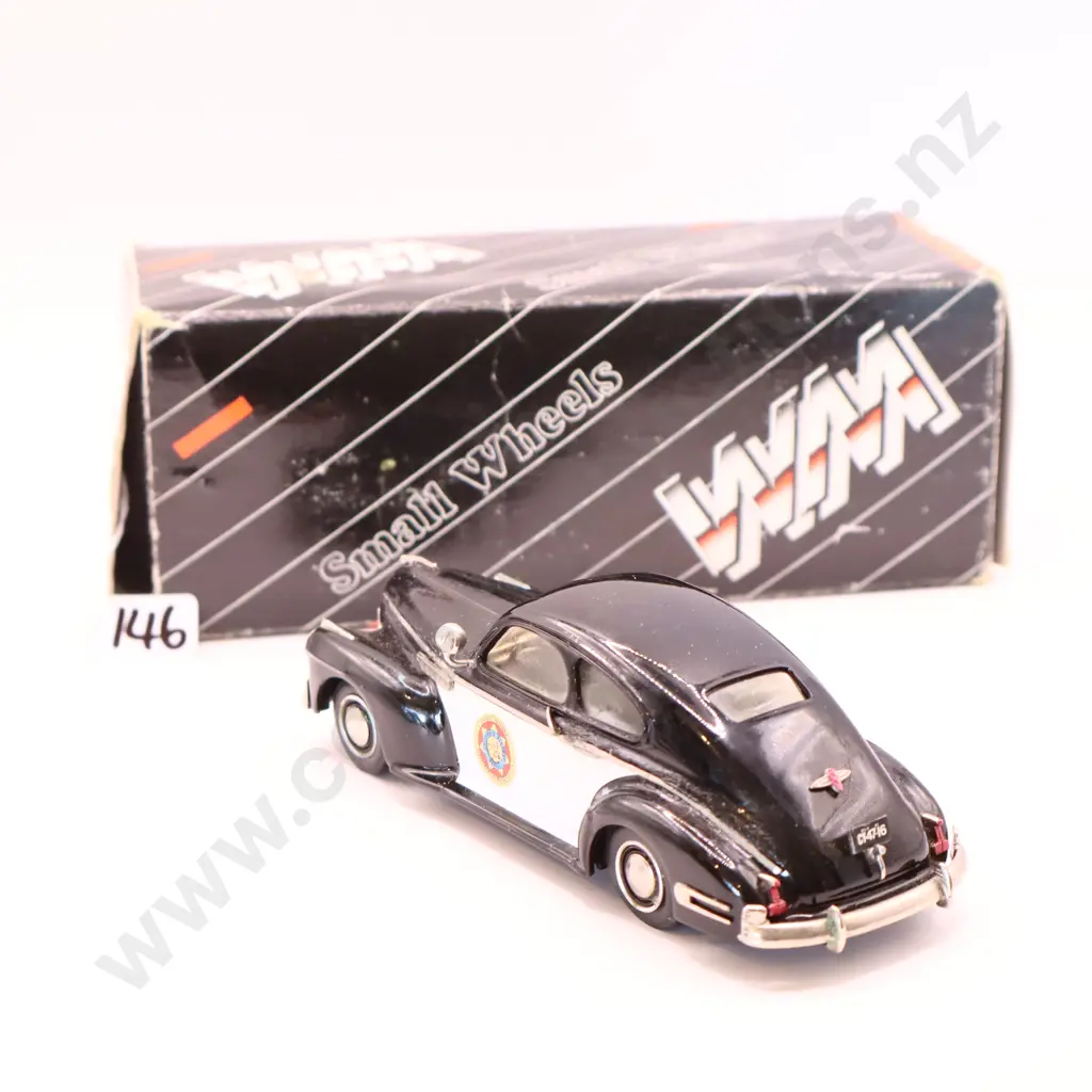 1/43 Western Models  1941  Buick Centry California   Image 1++