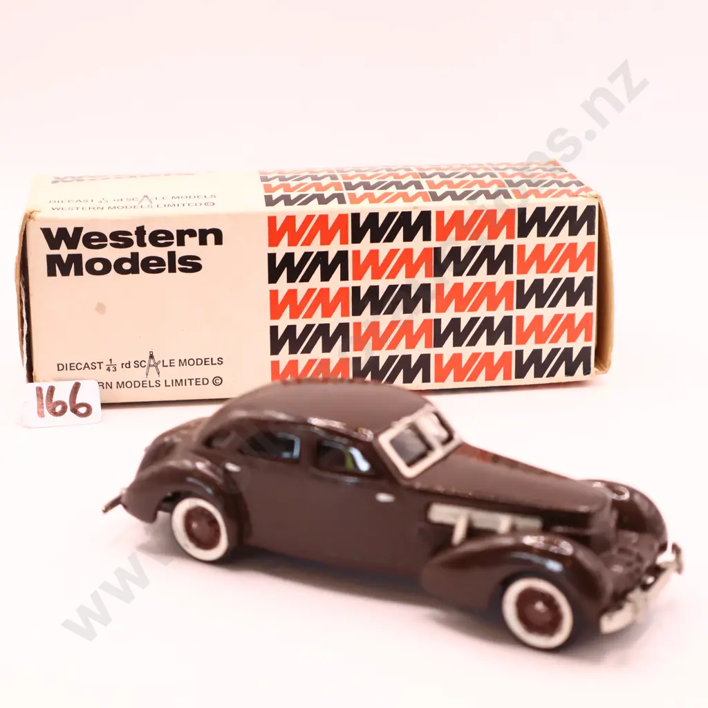 1/43 Western Models  1937  Cord Custom  Image 1++
