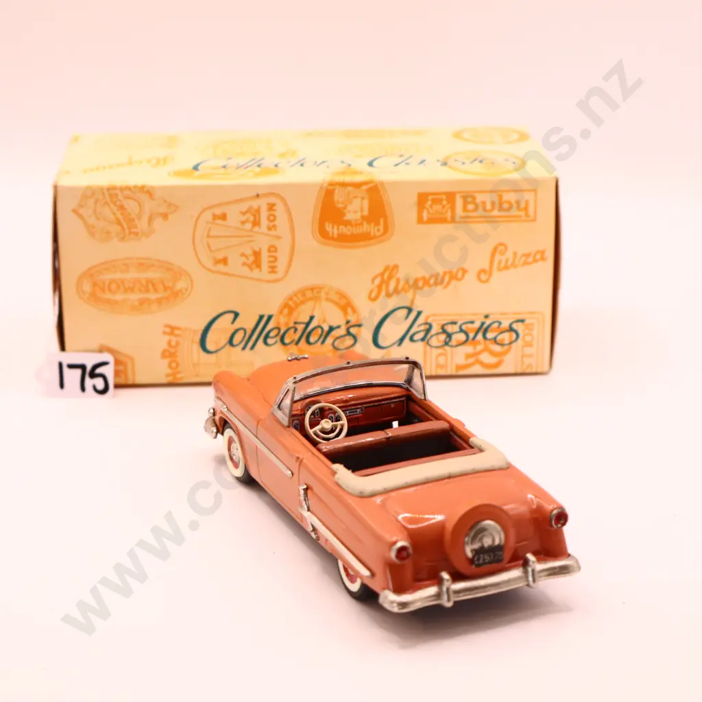 1/43 Collectors Classics  1953  Ford Sunliner  Image 1++