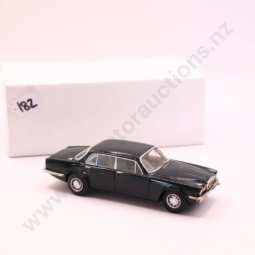 SMTS  Jaguar XJ6  Series II Image 1++