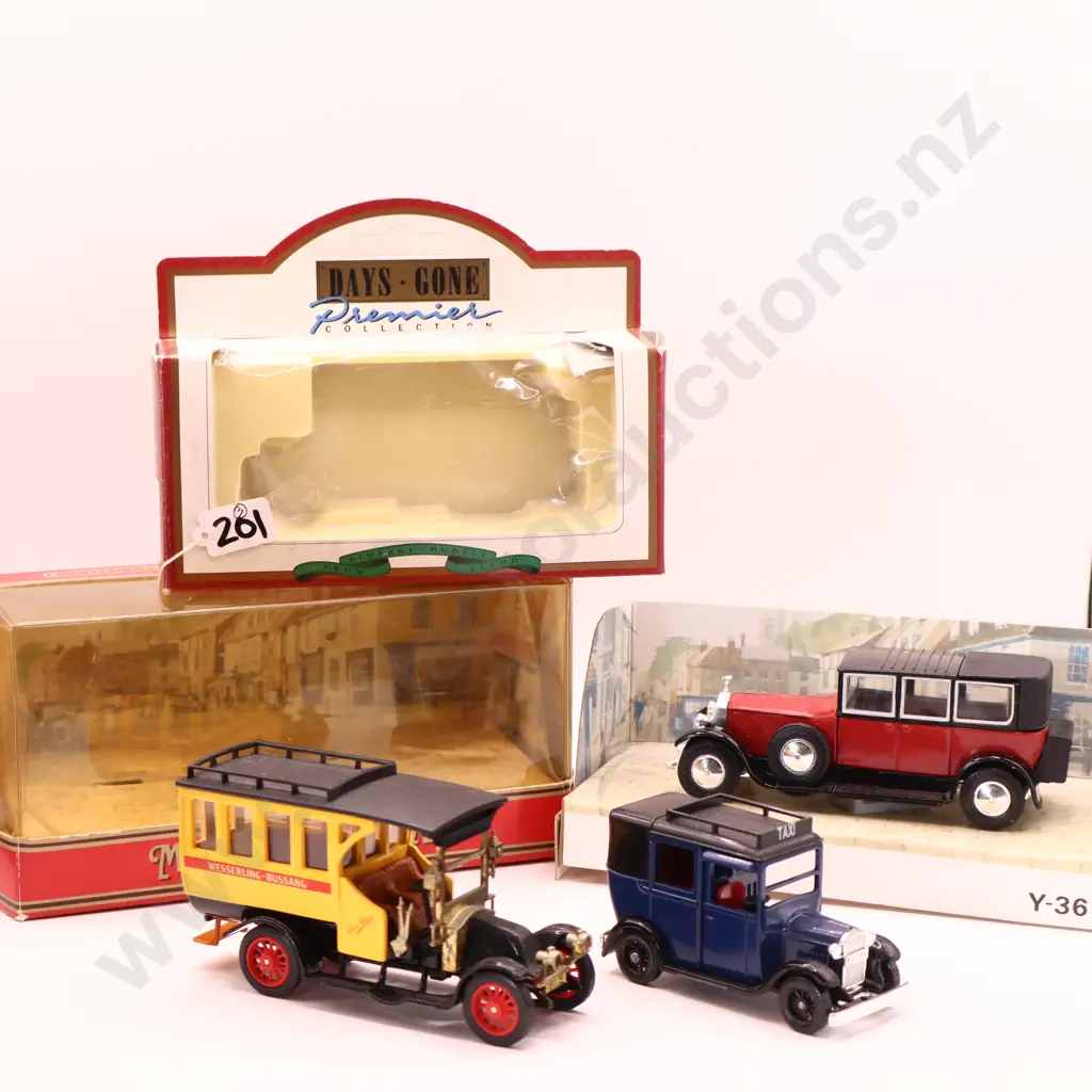Assorted boxed days gone by models of yesteryear x 3 Image 1++