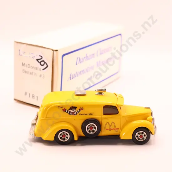1/43 Durham Classics  39 ford Panel Van Mc Donalds 