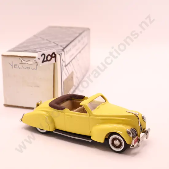 1/43 Durham  Classics  38 Lincoln Zephyr