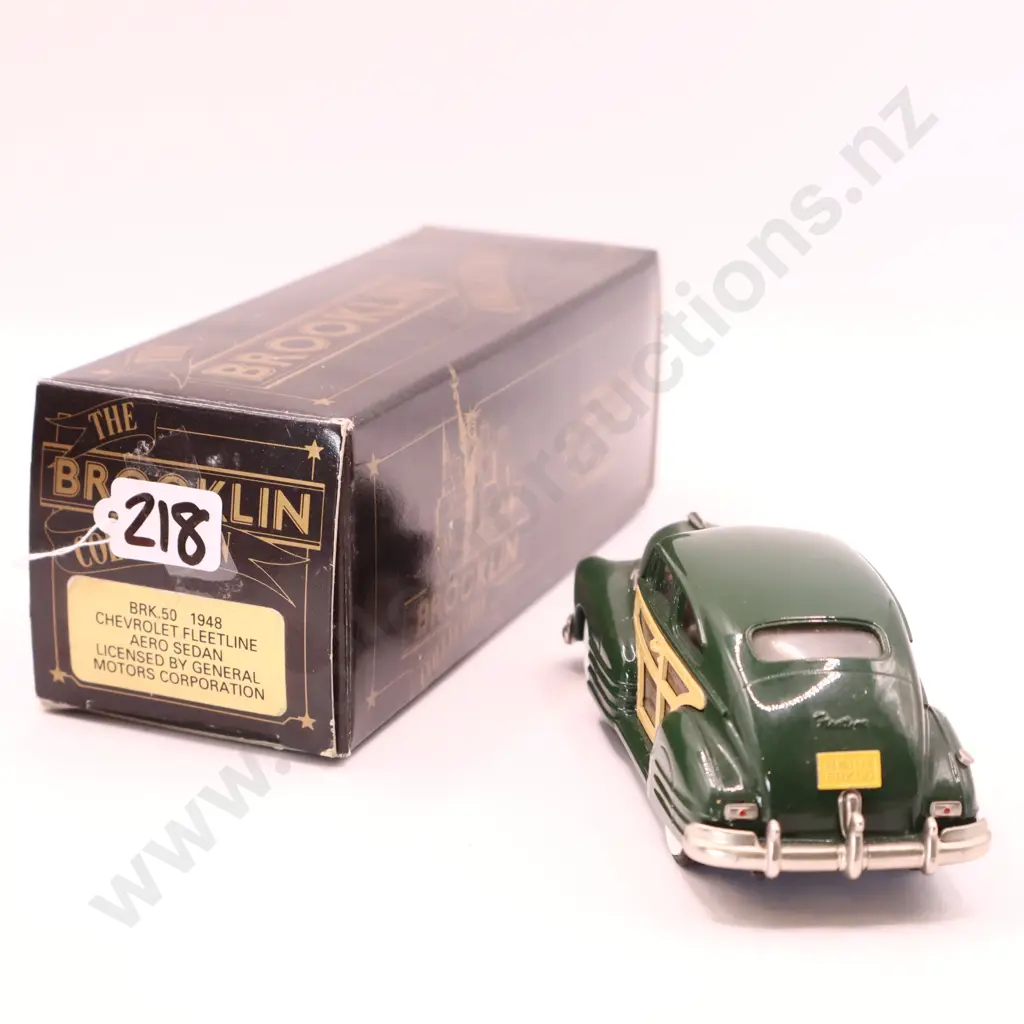 1/43 Brooklin Models Chevrolet Fleetline Aero Sedan 1948 Image 1++