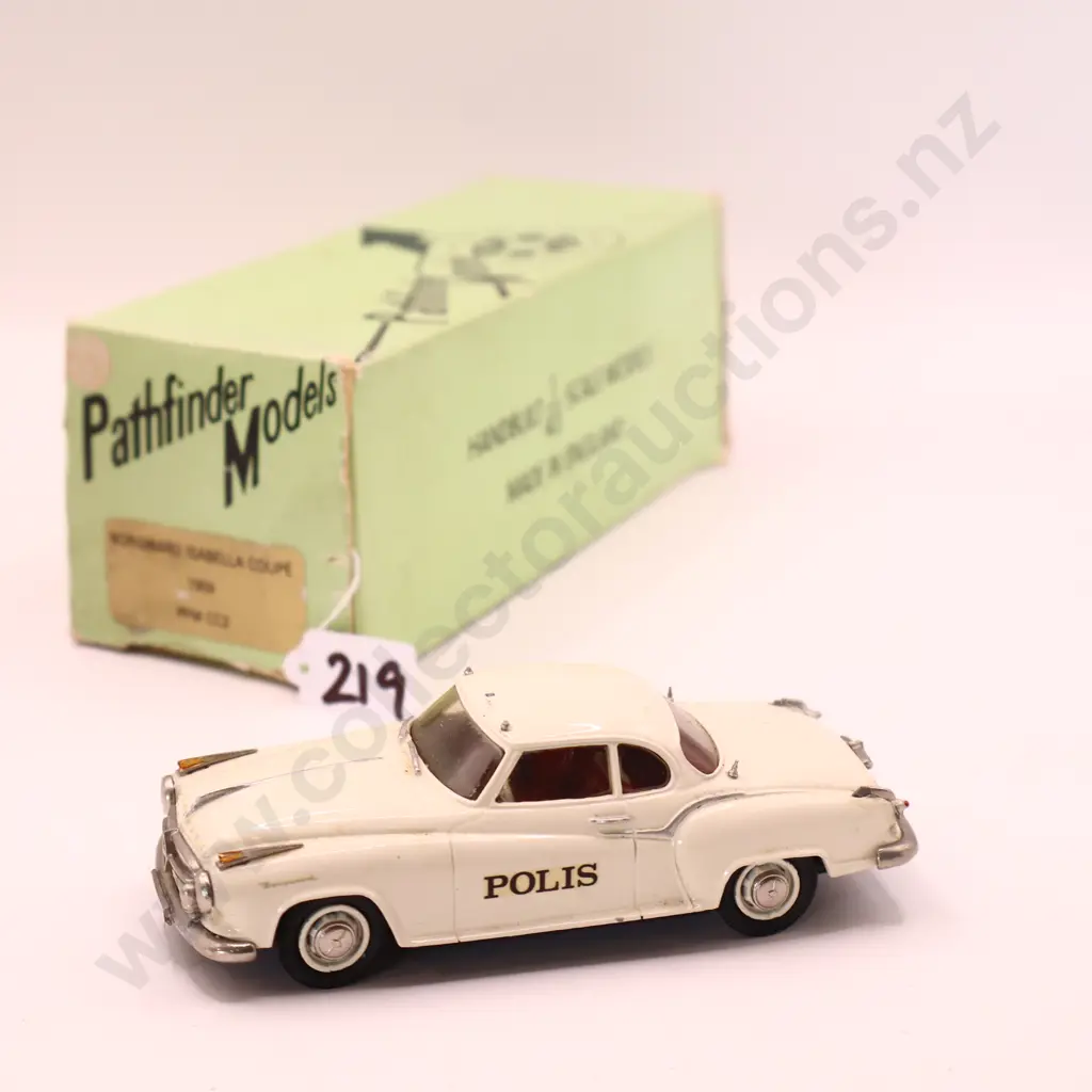 1/43 Pathfinder Models  Borgward Isabella Coupe 1959 Image 1++
