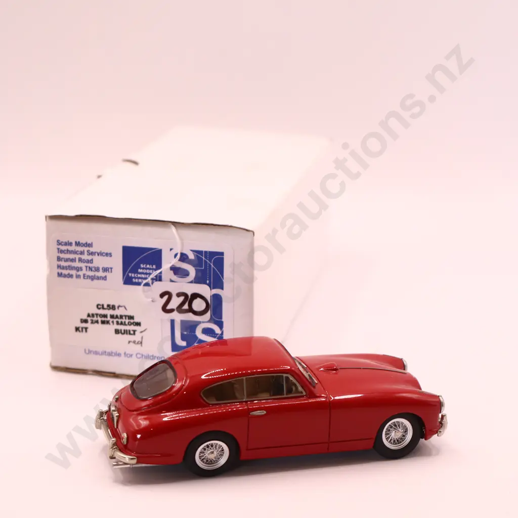 SMTS  Aston Martin  DB2 / 4 Four wheel models  Image 1++
