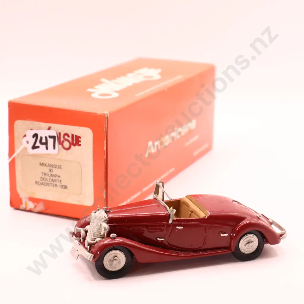 1/43 Mikansue 1938 Triumph Dolomite Roadster  Damaged Image 1++