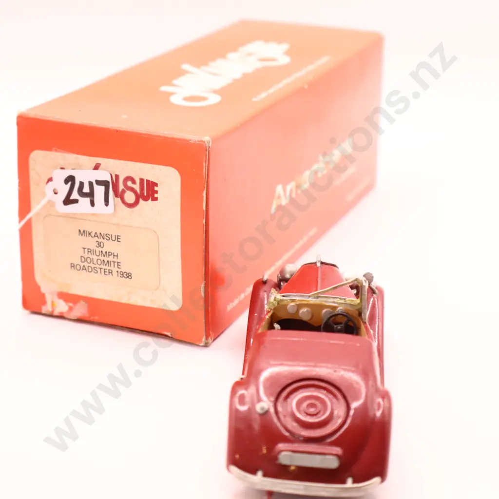 1/43 Mikansue 1938 Triumph Dolomite Roadster  Damaged Image 1++
