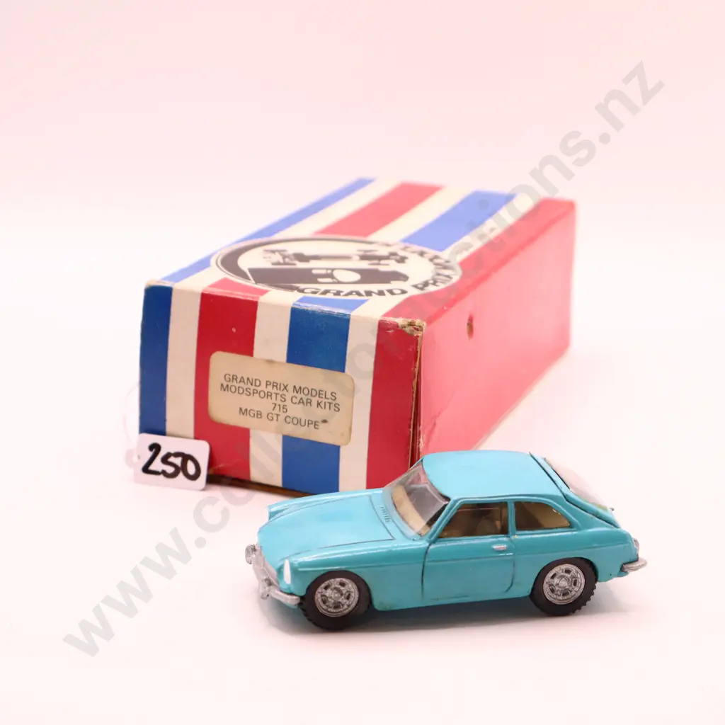 Grandprix  Modsport  Car Kit  MGB  GT Coupe  Image 1++