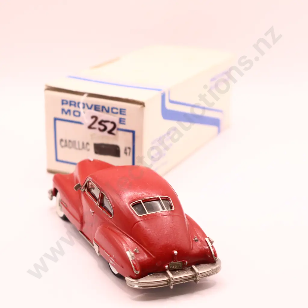 Provence Moulage  1947 Cadillac Coupe  Image 1++