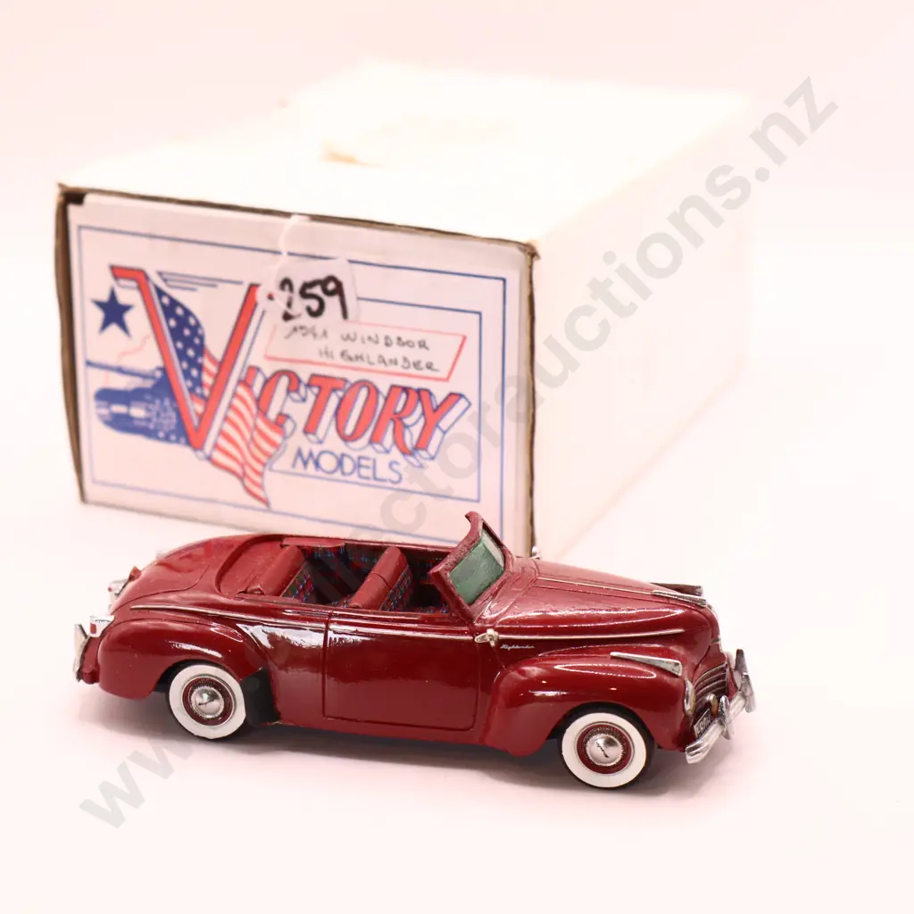 Victory Models 1941 Windsor Highlander  Image 1++