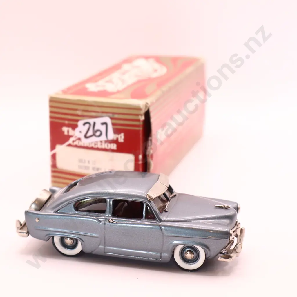 1/43 The Goldrang Collection Henry J Kaiser 1951 Image 1++