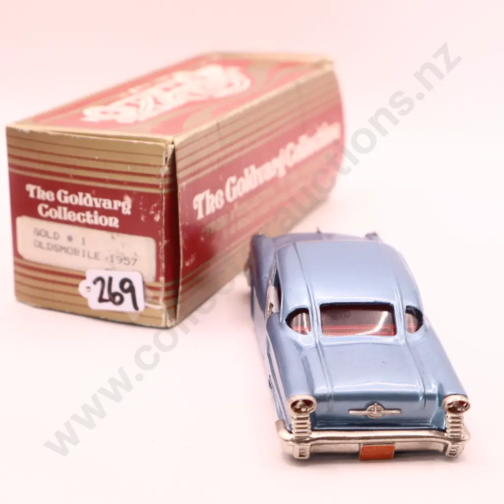 1/43 T he Goldrang Collection  Oldsmobile Starfire 1957 Image 1++