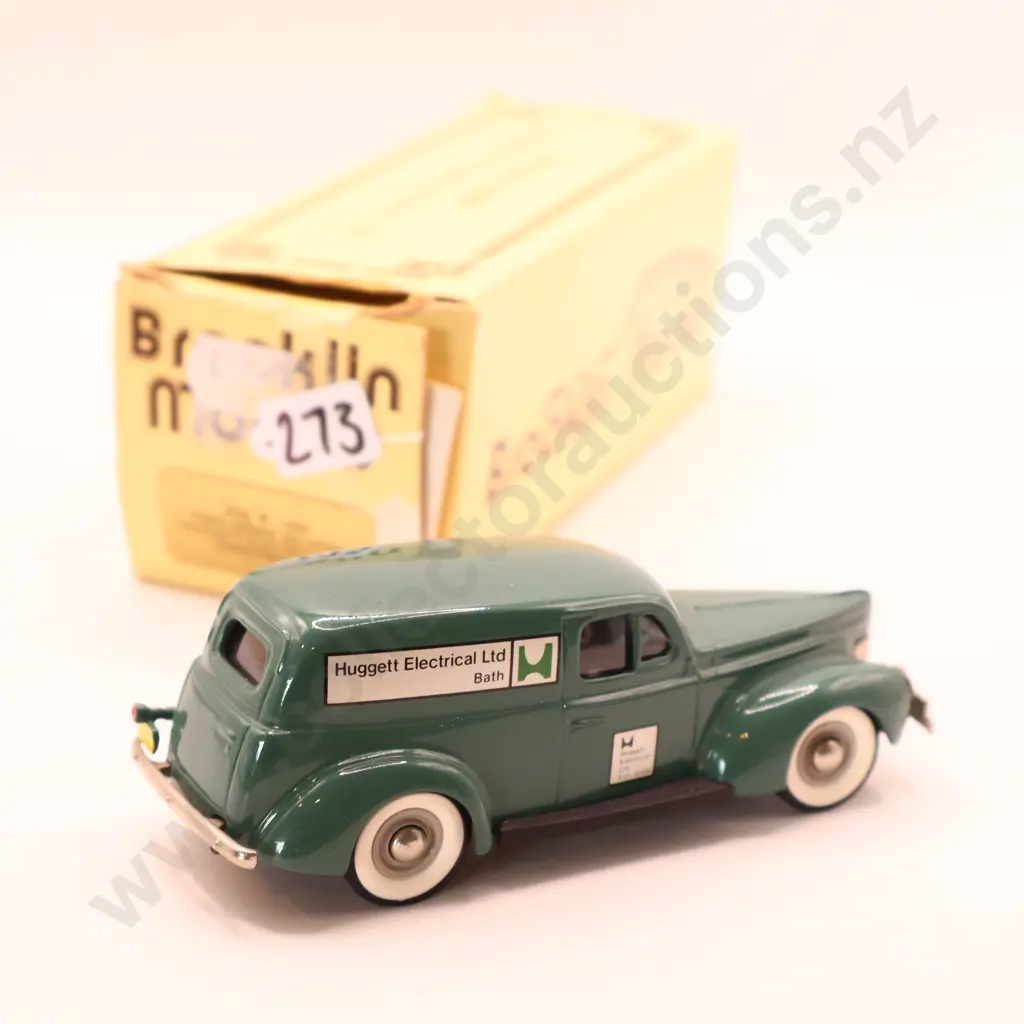 1/43 Brooklin Models  Ford Sedan Delivery 1940 Huggett Electriacal Image 1++