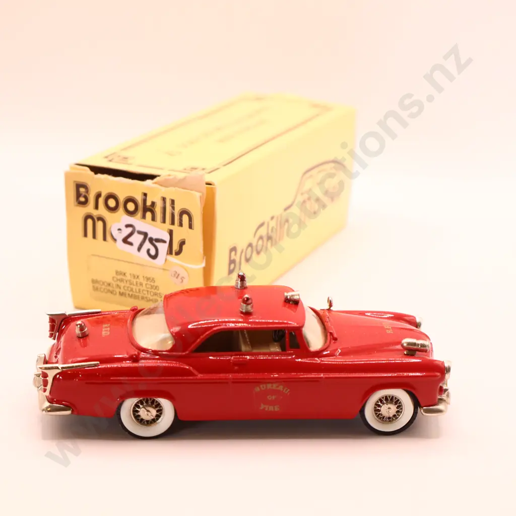1/43 Brooklin Models  Chrysler C300 1955 Collectors Club  Image 1++