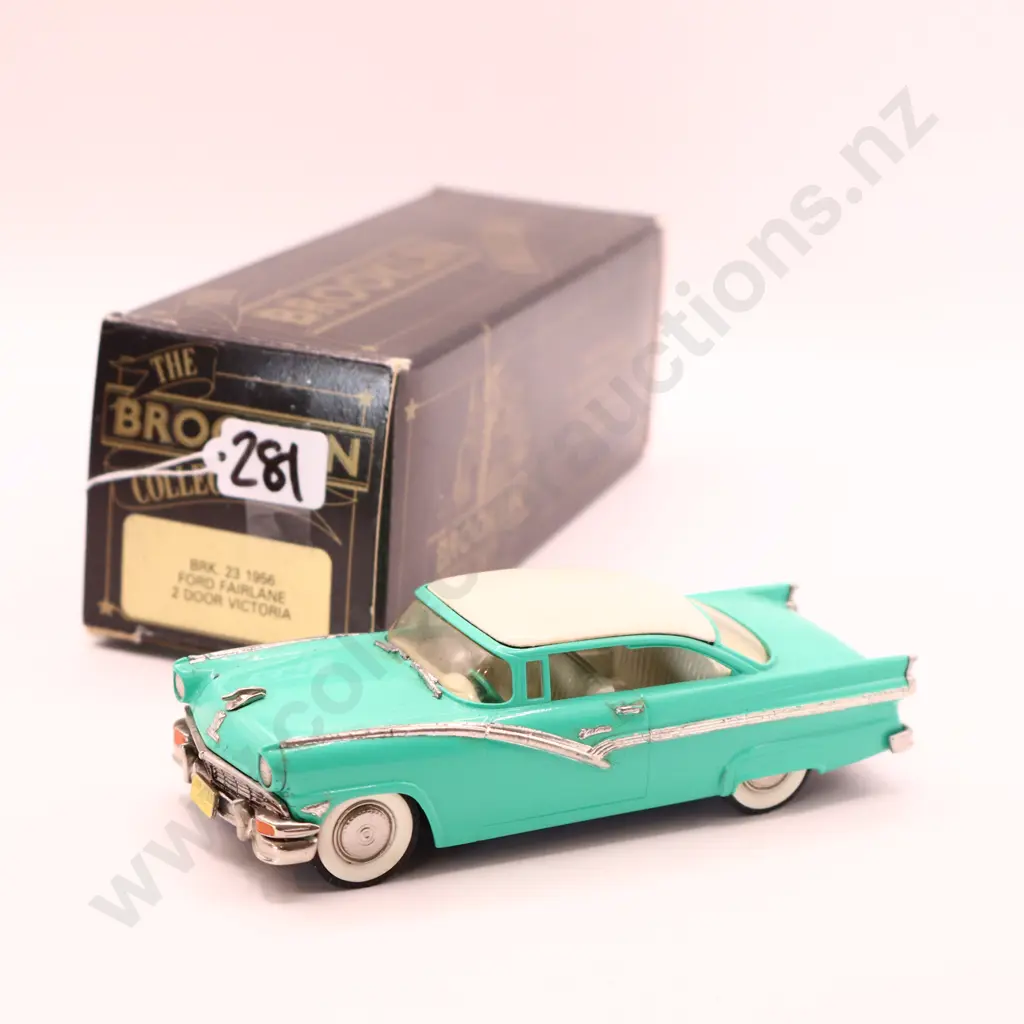 1/43 Brooklin Models Ford Fairlane  Victoria  1956  Image 1++