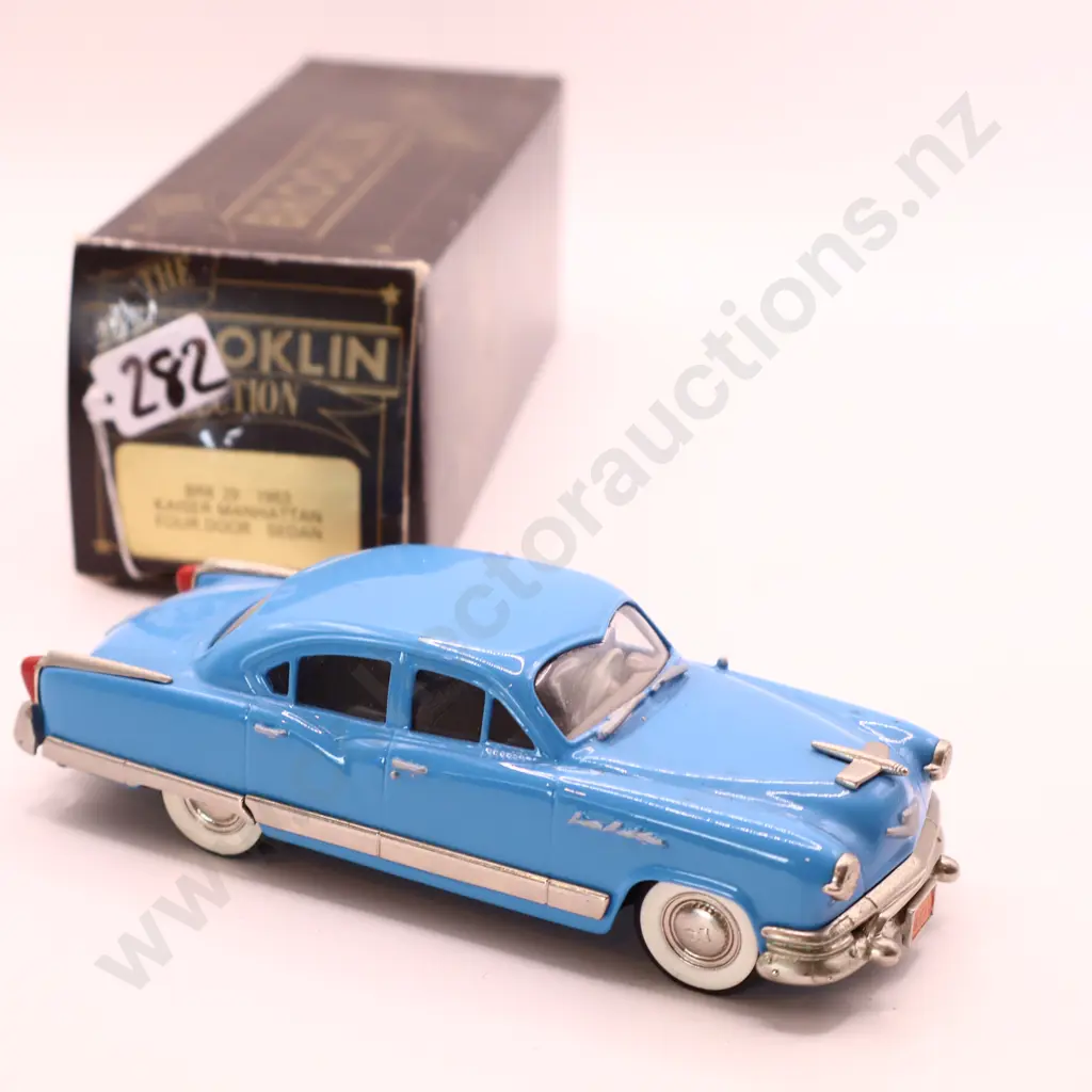 1/43 Brooklin Models  Kaiser Manhattan Sedan  1953 Image 1++
