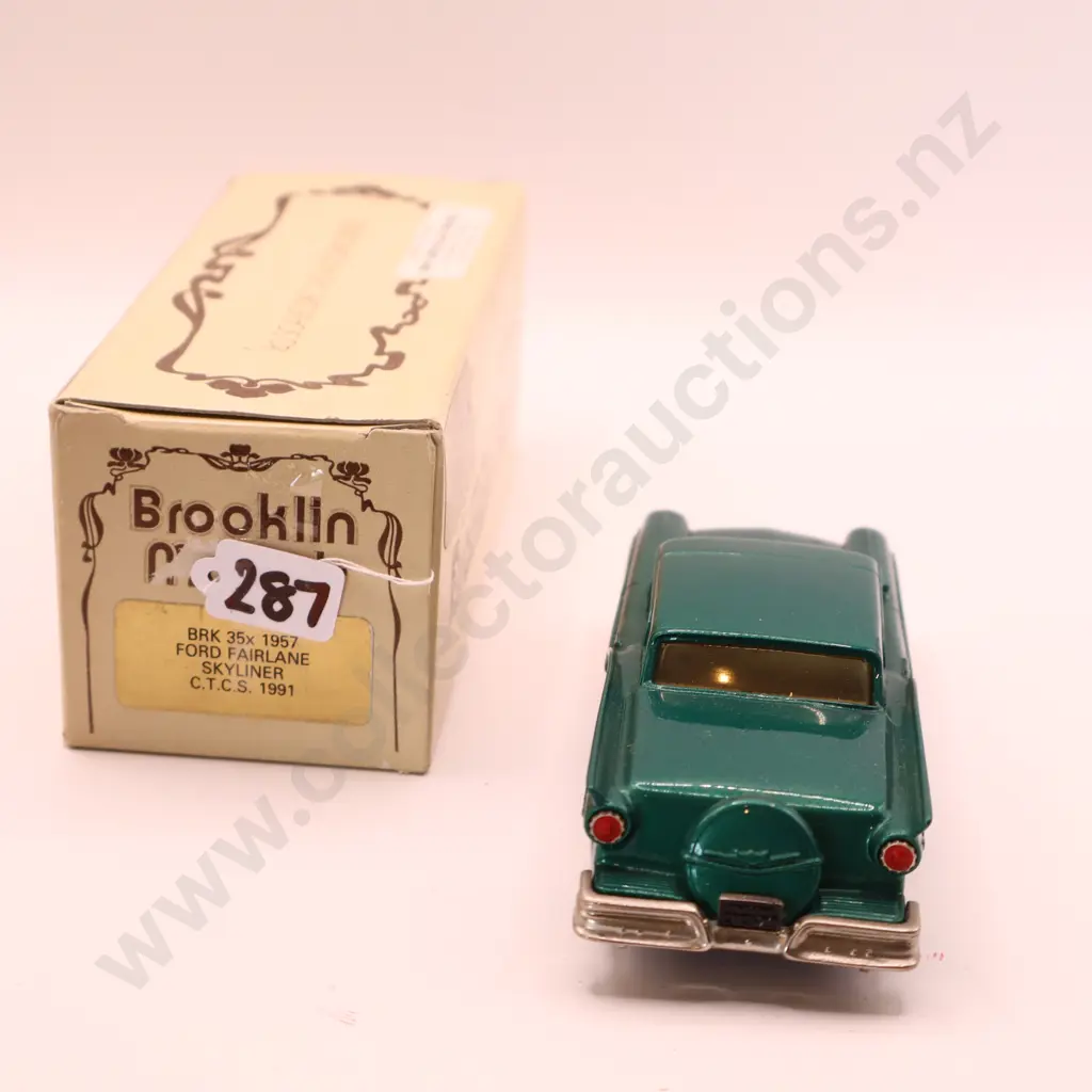 1/43 Brooklin Models Ford Fairlane Skyliner 1957  Image 1++
