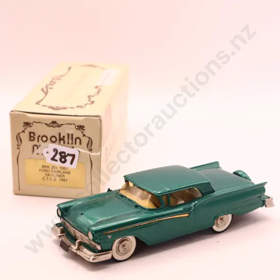 1/43 Brooklin Models Ford Fairlane Skyliner 1957 