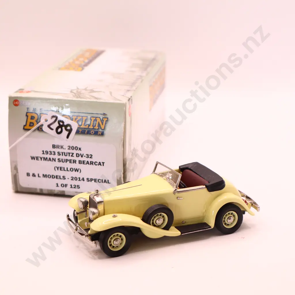 1/43 Brooklin Models  Stutz  DV 32 Weyman Super Bearcat  1933 Image 1++