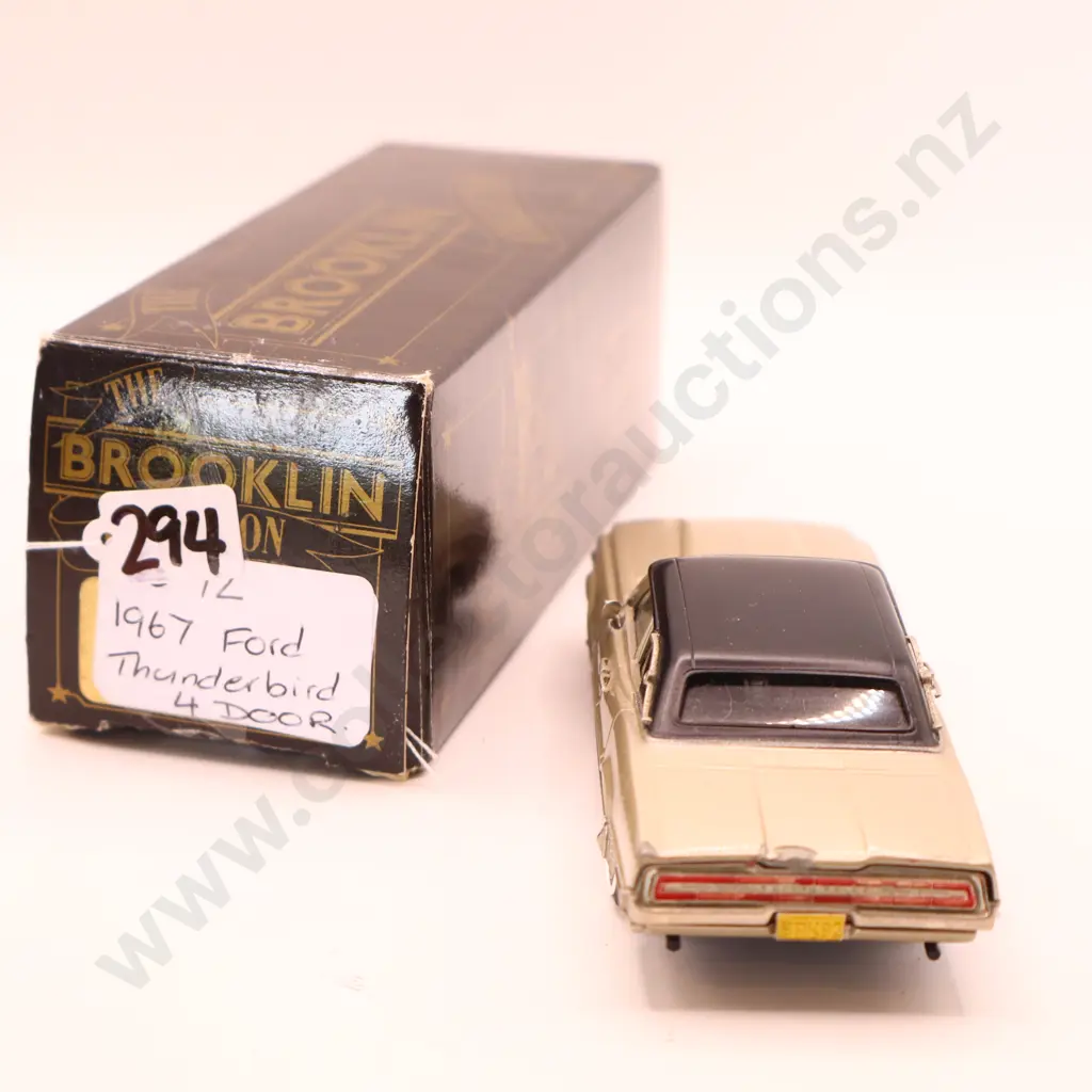 1/43 Brooklin Models  Ford Thunder Bird  1967 Image 1++
