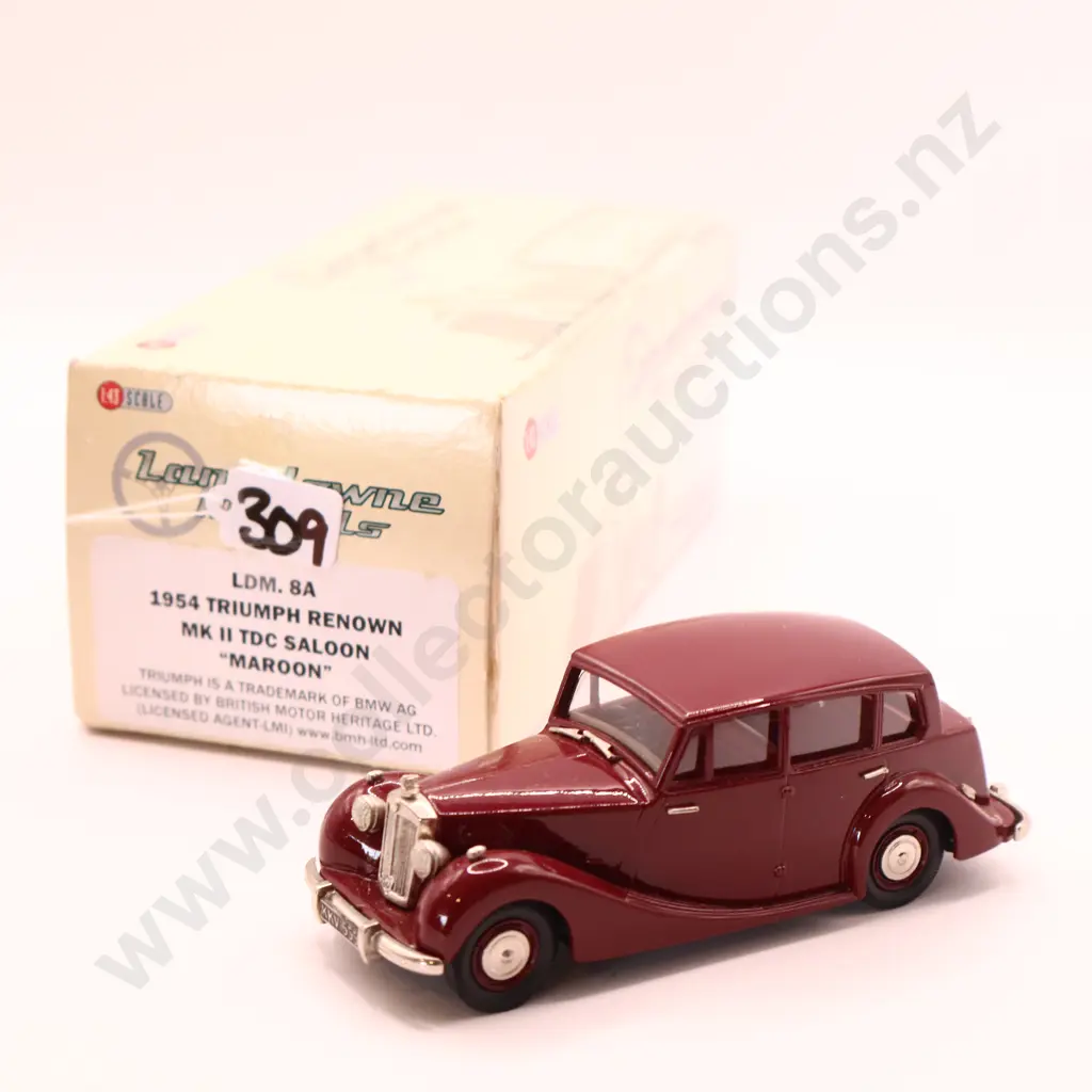 1/43 Lansdowne Models  Triumph Renown  MKII TDC Saloon Image 1++