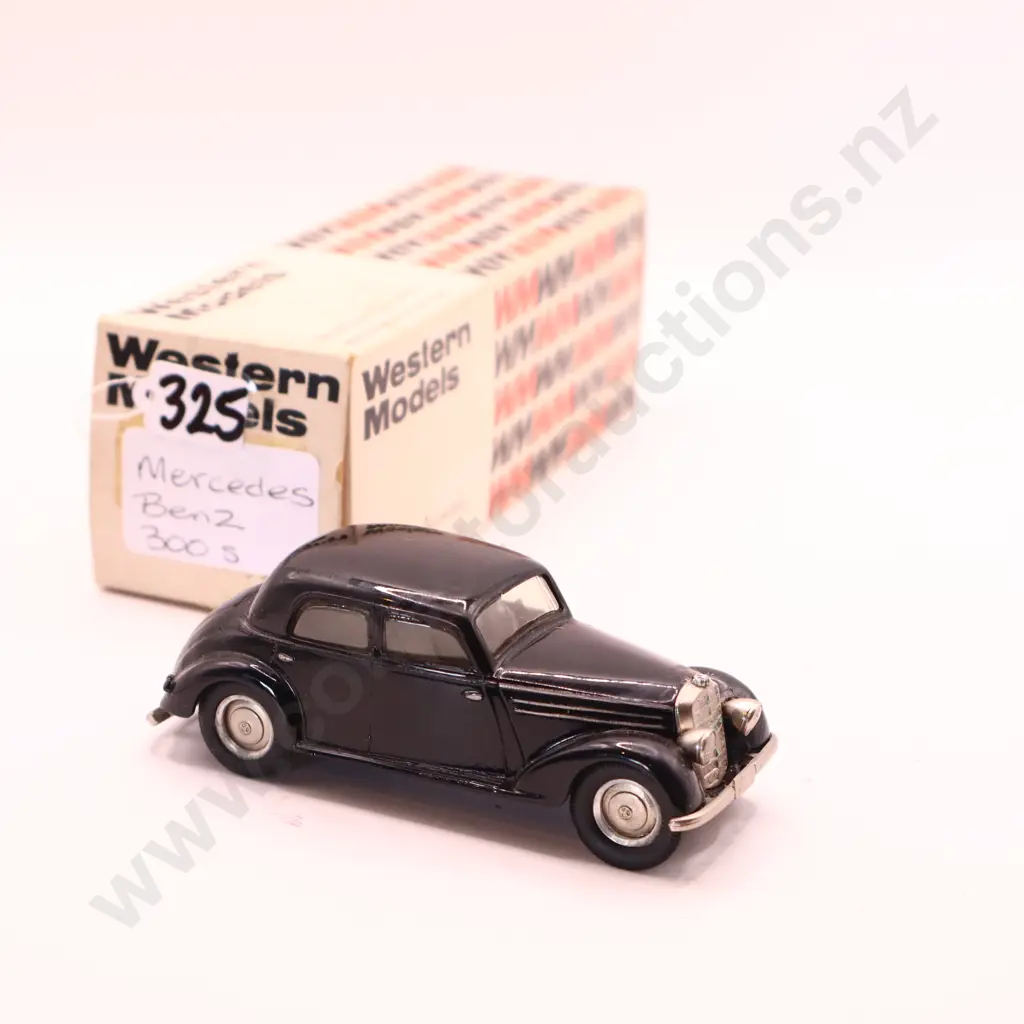 Western Models  Mercedez Benz 300 s Image 1++