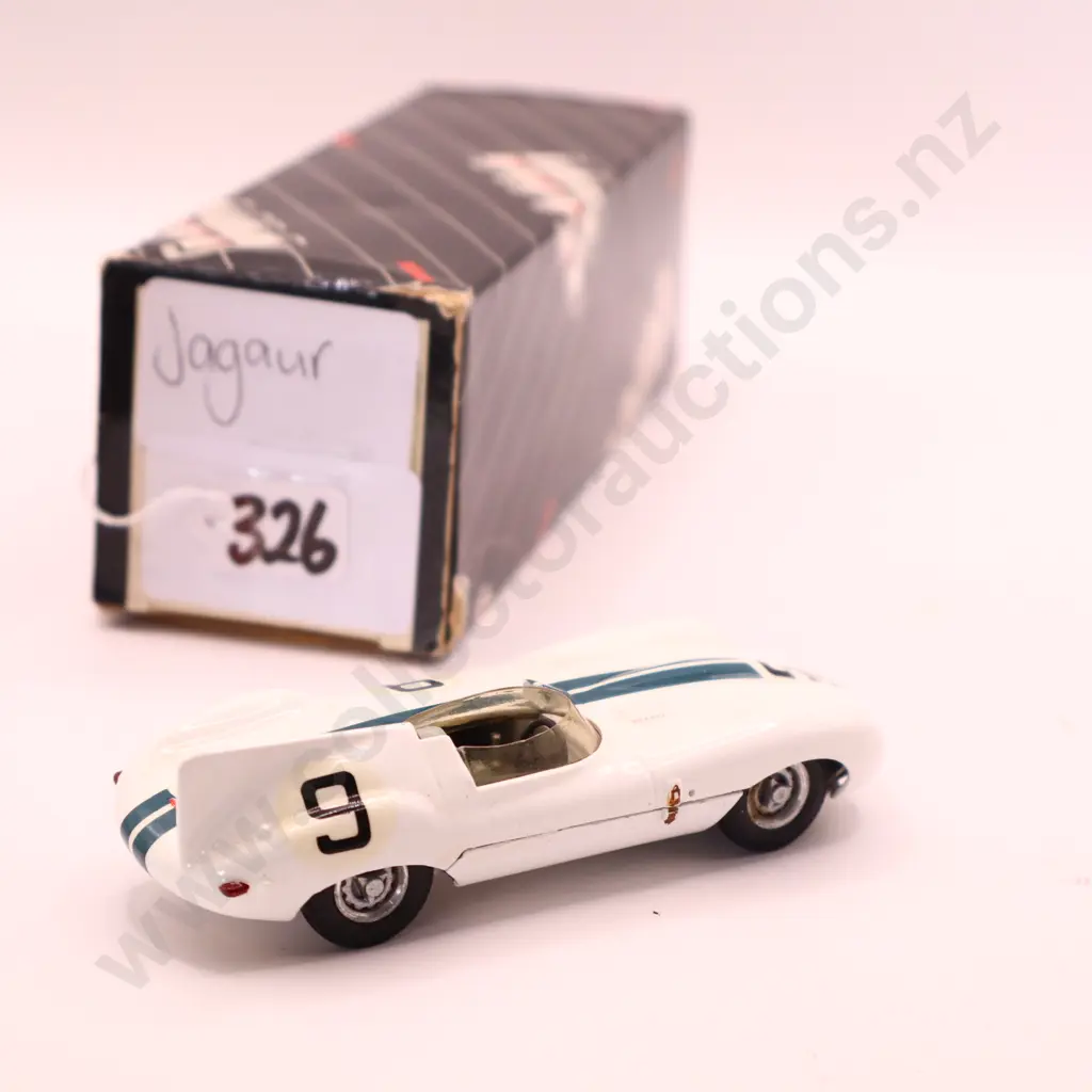 Western Models Jaguar Race Car  Image 1++