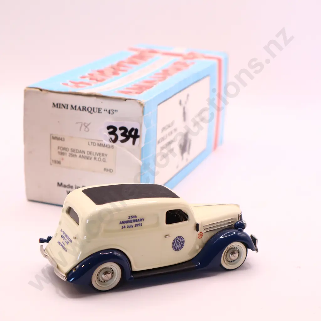 1/43 Mini Marque 43 Ford Sedan Delivery 1936 Image 1++