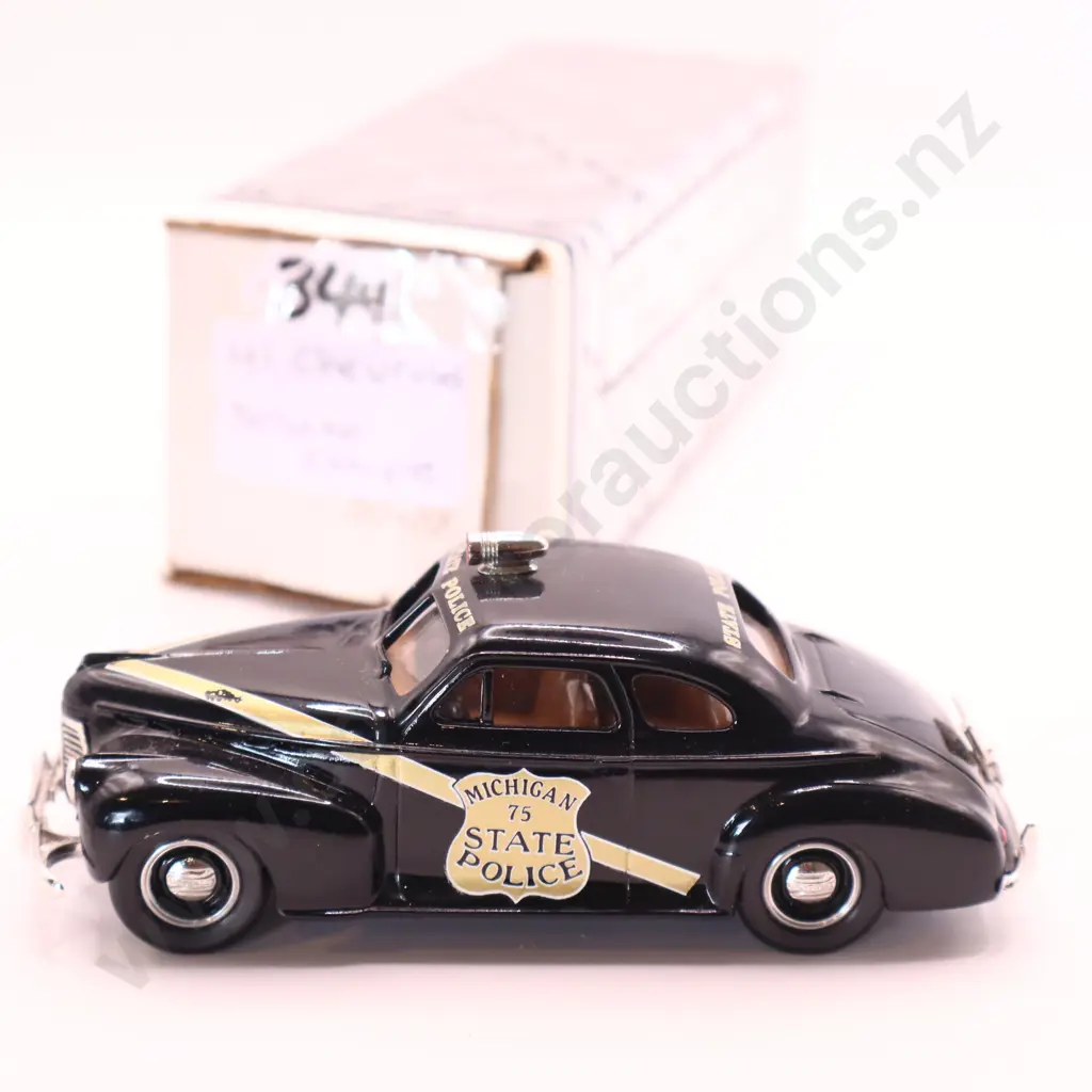 1/43 Durham Classics 41 Chevrolet Deluxe Image 1++