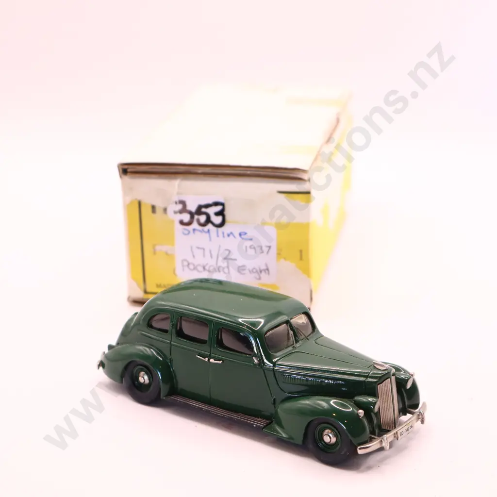 Skyline Models 1937 Packard 8 Image 1++