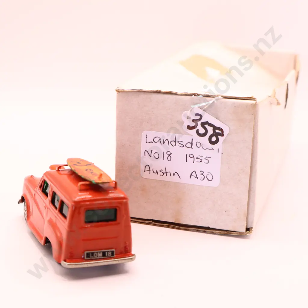 1/43 Lansdowne Models Austin A30  Image 1++