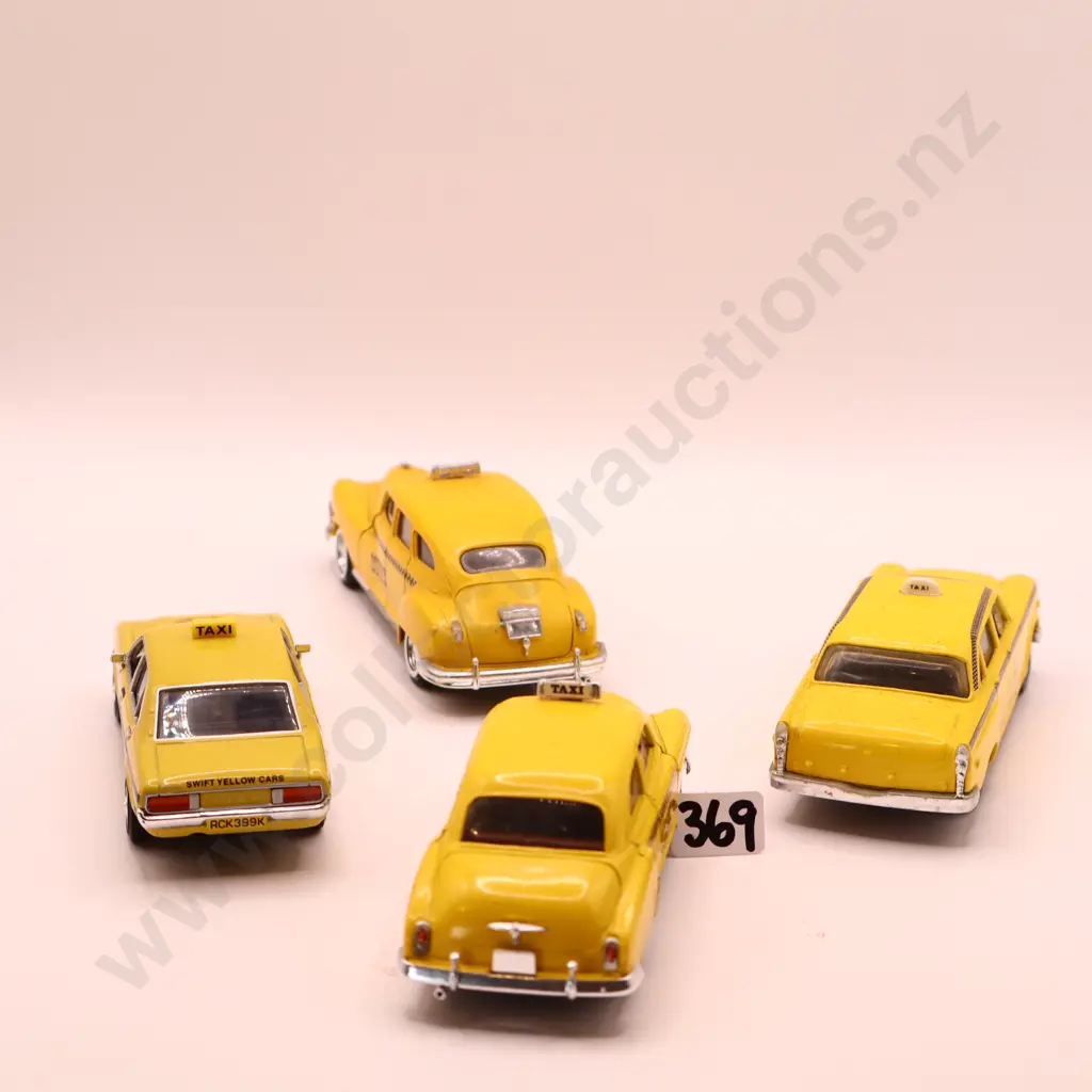 Yellow Taxi Cabs Loose Image 1++