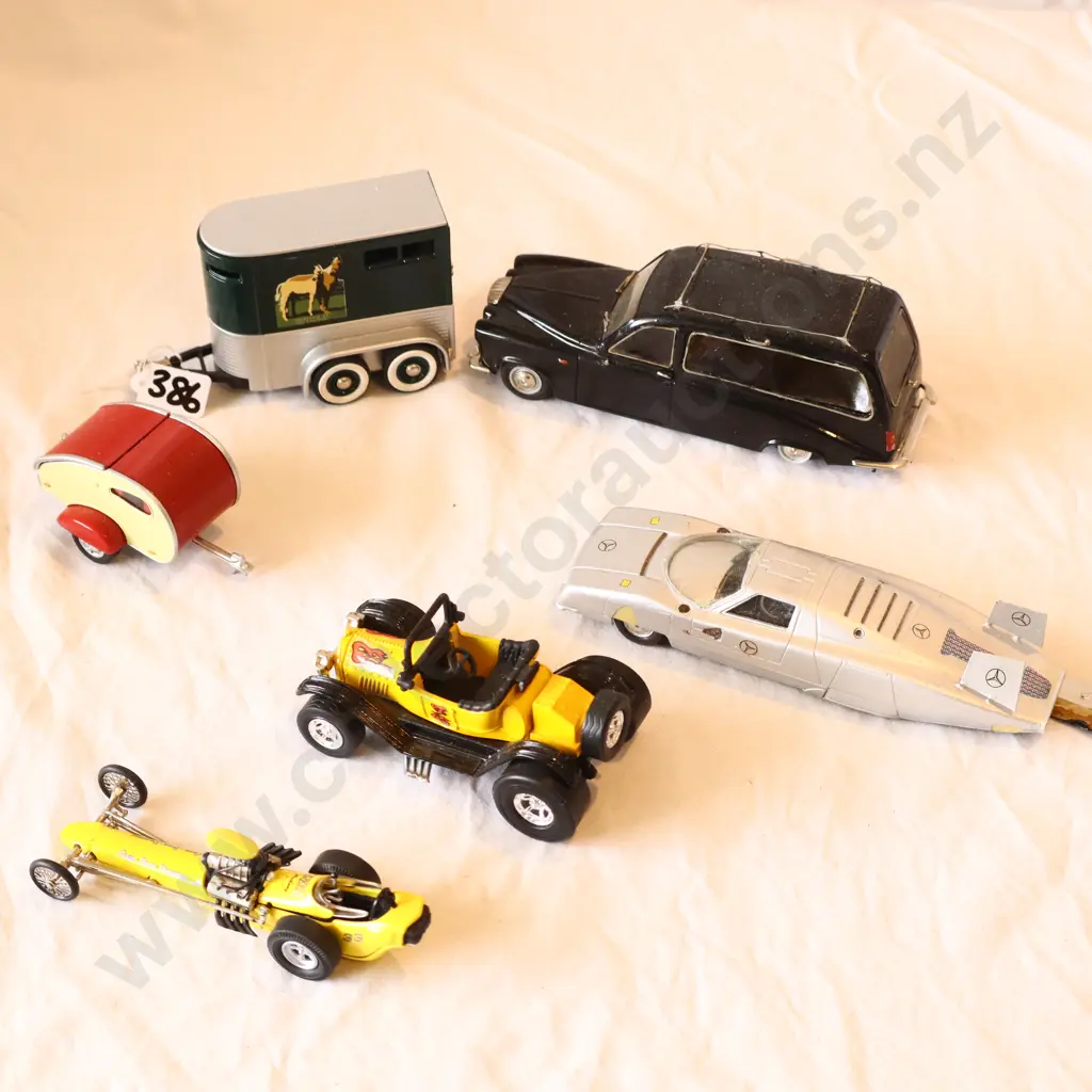 Assorted Loose Vehicles x 6 Image 1++